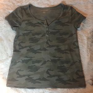 Camo American eagle shirt